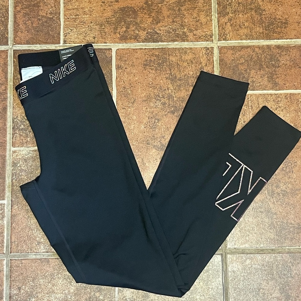 Nike leggings